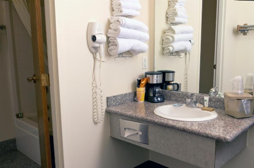 Cedars Inn image 38