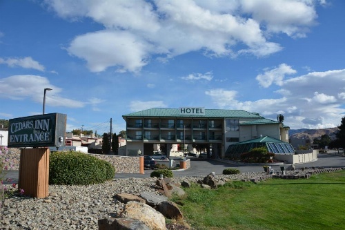 Cedars Inn image 44